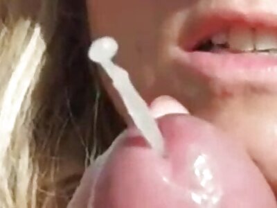 Blonda care se bucură de degustare de sperma in gura porno cu femei goale ei devine unele